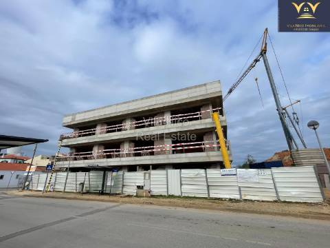 Apartamento à venda em rua Cap Lazaro 1, Mexilhoeira Grande