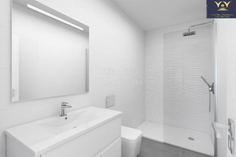 Apartmento com piscina privada no terrço e vista do mar