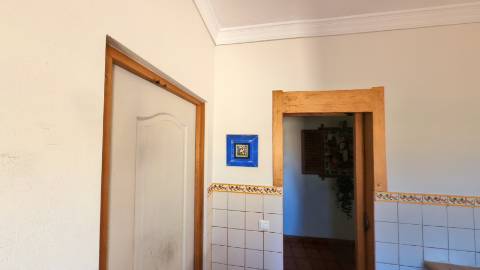Elegante moradia isolada disponível para venda na prestigiada Urbanização Vila Sol
