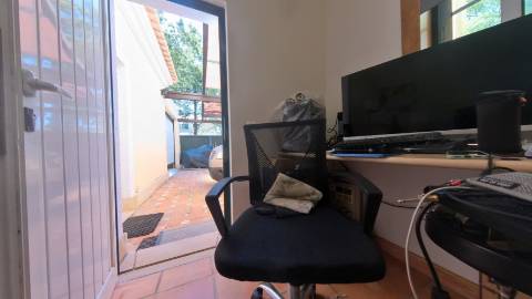 Elegante moradia isolada disponível para venda na prestigiada Urbanização Vila Sol

