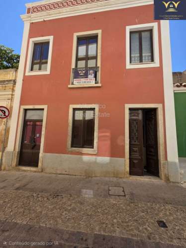 Localização Premium | Apartamento T3 no Centro de Portimão