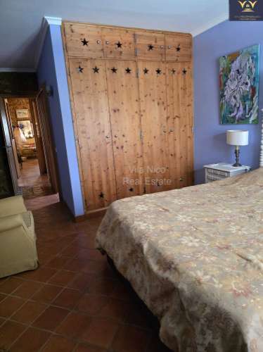 Moradia de Luxo Isolada em Quelfes - Oportunidade Única