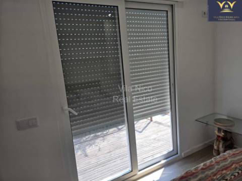 Moradia de Luxo Isolada em Quelfes - Oportunidade Única