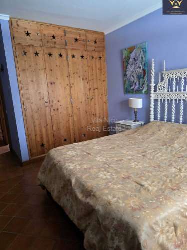 Moradia de Luxo Isolada em Quelfes - Oportunidade Única