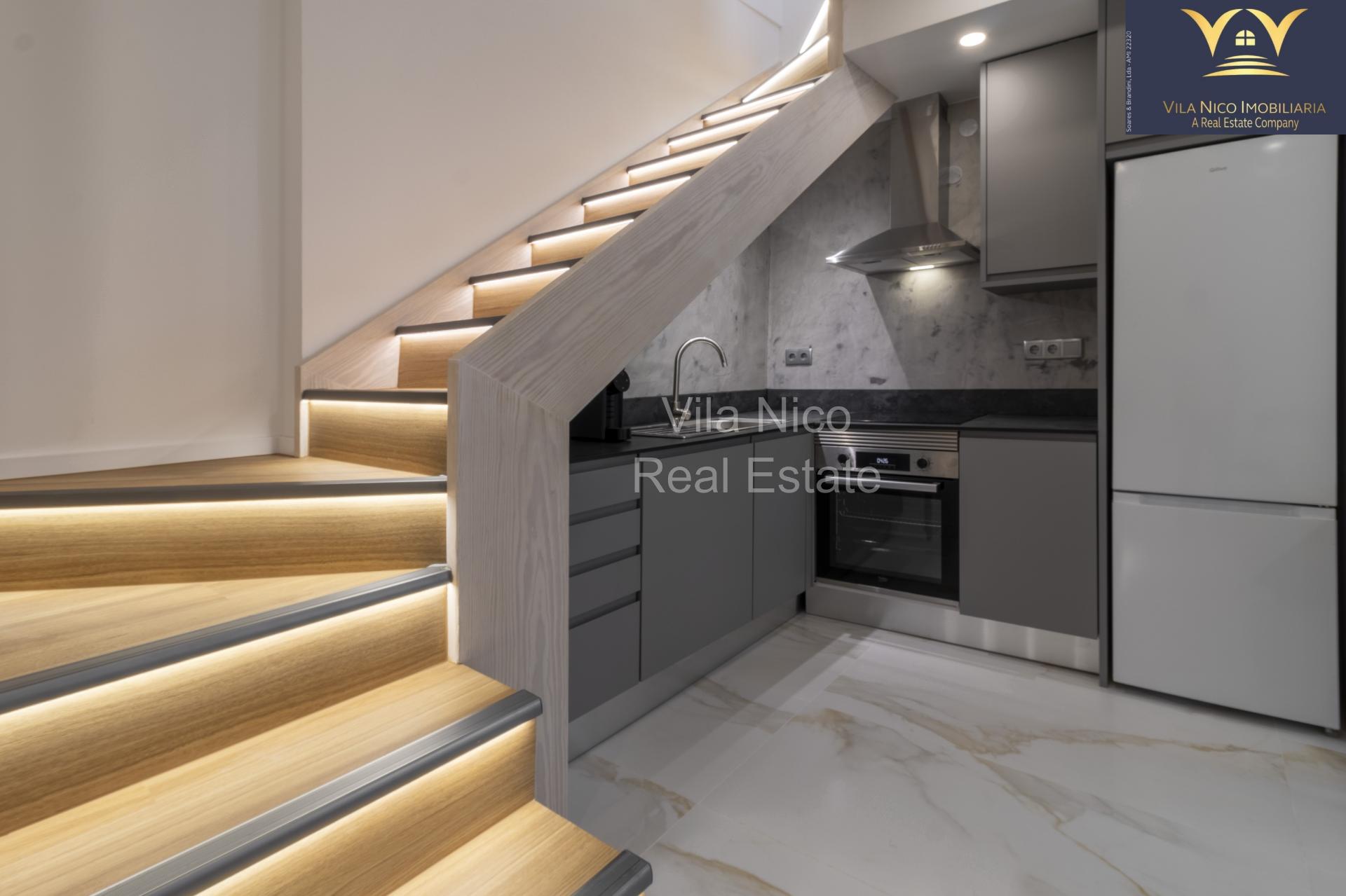 Moradia de Charme Totalmente Remodelada | Centro de Portimão