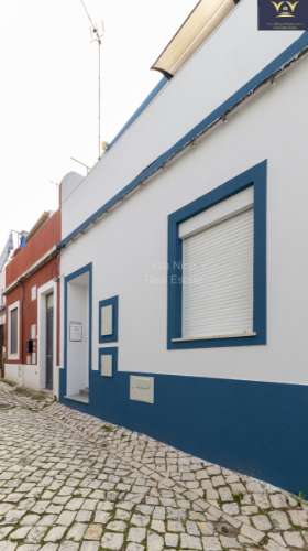 Moradia de Charme Totalmente Remodelada | Centro de Portimão