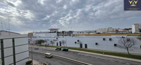 T2 em Portimão | Próximo do Aqua Shopping | Terraço Comum | Excelente Oportunidade