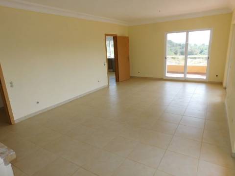 Moradia de Luxo T6 com piscina a 5 minutos de Silves