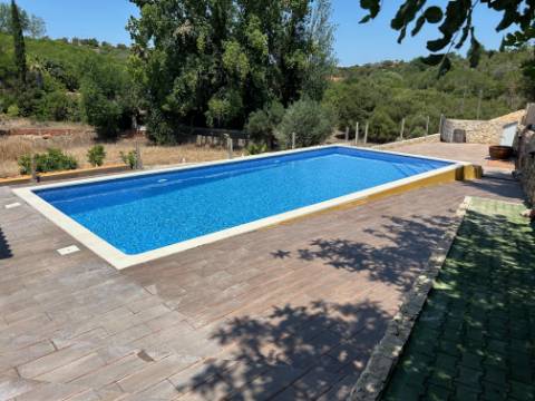 Moradia de Luxo T6 com piscina a 5 minutos de Silves