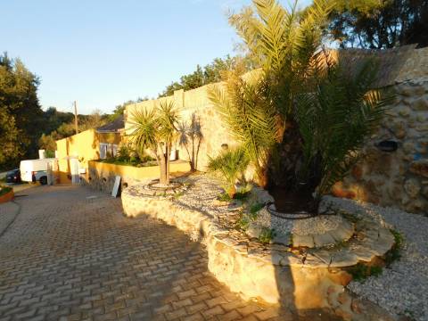 Moradia de Luxo T6 com piscina a 5 minutos de Silves