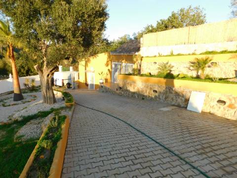 Moradia de Luxo T6 com piscina a 5 minutos de Silves
