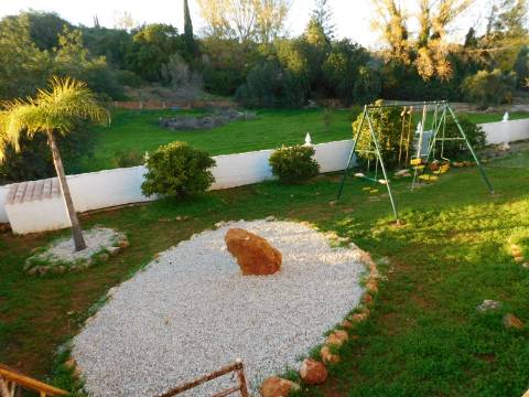 Moradia de Luxo T6 com piscina a 5 minutos de Silves
