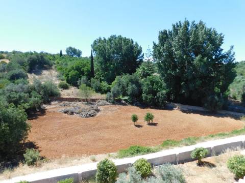 Moradia de Luxo T6 com piscina a 5 minutos de Silves