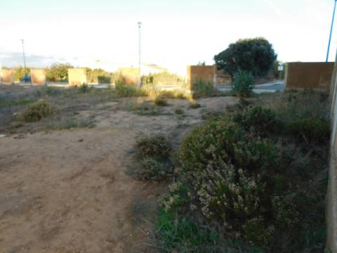 Terreno Urbano para Moradia Geminada Praia do Tonel Vista Mar