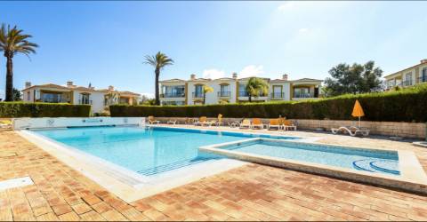 Apartamento T2 no campo de golfe do Gramacho - Algarve
