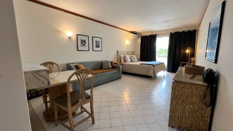 Apartamento T0 TURÍSTICO em Albufeira