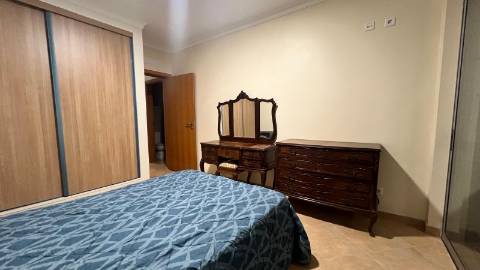 Terreno Urbano com Moradia V3 em Tavira
