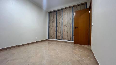Terreno Urbano com Moradia V3 em Tavira
