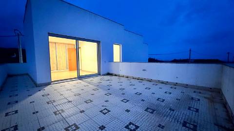 Terreno Urbano com Moradia V3 em Tavira