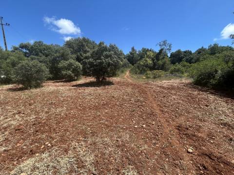 Terreno com projeto aprovado para Moradia de Luxo em Loulé