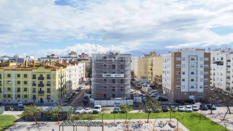 apartamento T2 de 98,49m² no Lote 96 - Vista Rio | Bairro Afonso Costa, Setúbal
