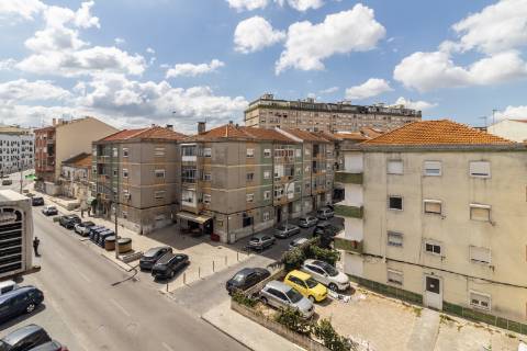 Apartamento T2 Pronto a Entrar | Camarinha, Setúbal