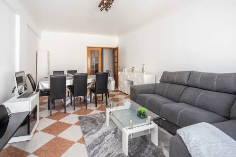 Apartamento T3 com vista panorâmica no monte Belo Norte, Setúbal