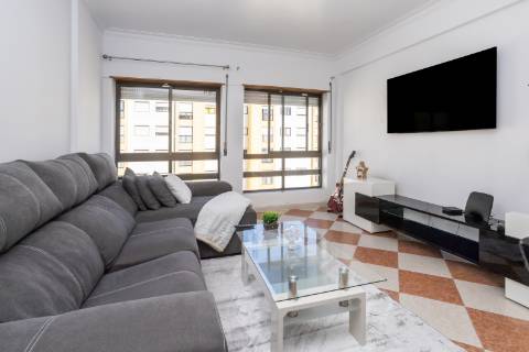 Apartamento T3 com vista panorâmica no monte Belo Norte, Setúbal
