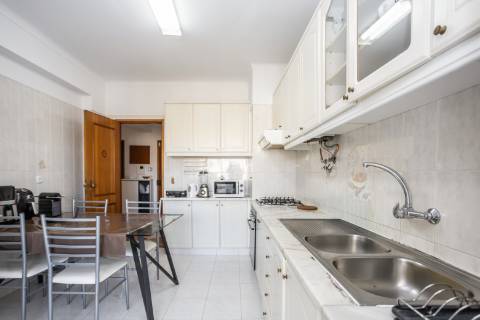 Apartamento T3 com vista panorâmica no monte Belo Norte, Setúbal