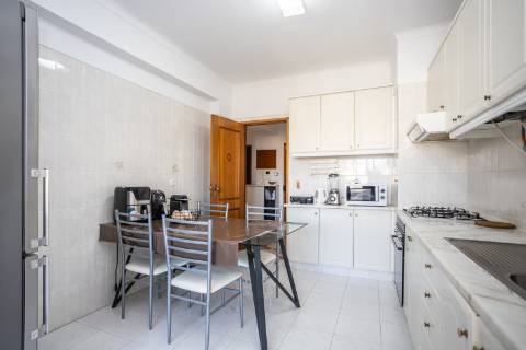 Apartamento T3 com vista panorâmica no monte Belo Norte, Setúbal