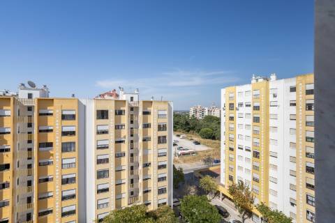 Apartamento T3 com vista panorâmica no monte Belo Norte, Setúbal