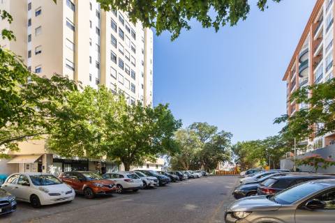Apartamento T3 com vista panorâmica no monte Belo Norte, Setúbal