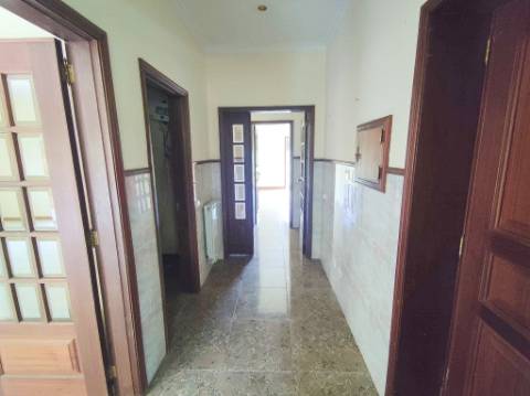 Apartamento T3 em Carregosa