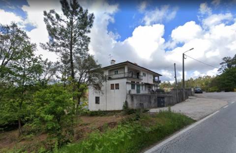 Apartamento T3 em Carregosa