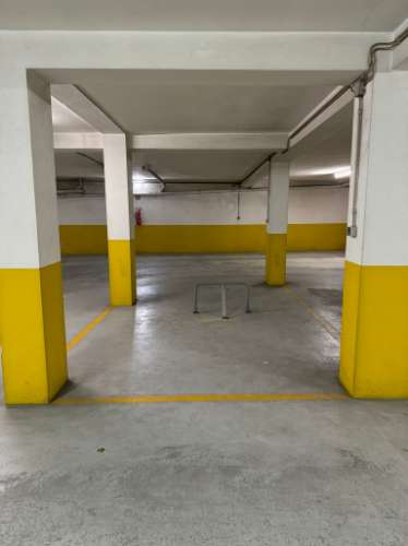 Lugares de garagem no centro de São João da Madeira