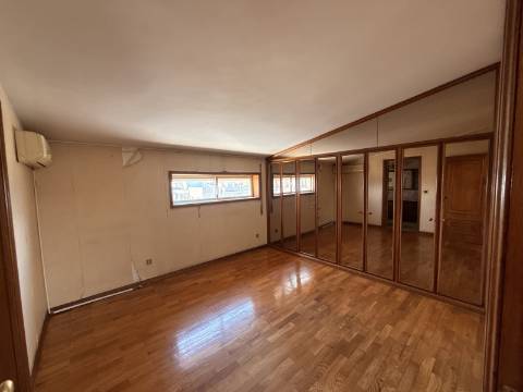 Duplex T4 em São João da Madeira