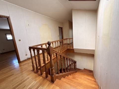 Duplex T4 em São João da Madeira