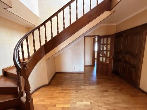 Duplex T4 em São João da Madeira