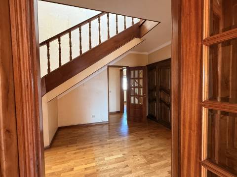Duplex T4 em São João da Madeira