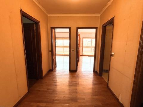 Duplex T4 em São João da Madeira