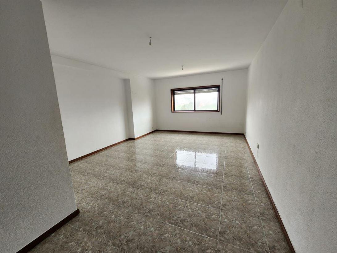 Apartamento T2 em Vilar do Paraíso