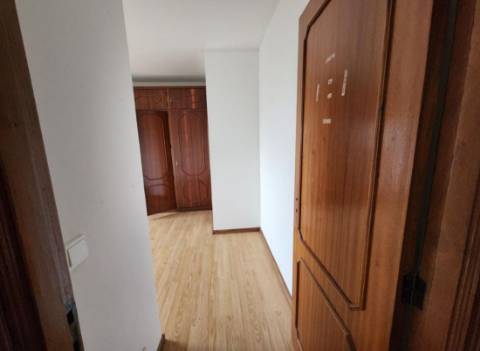Apartamento T2 em Vilar do Paraíso