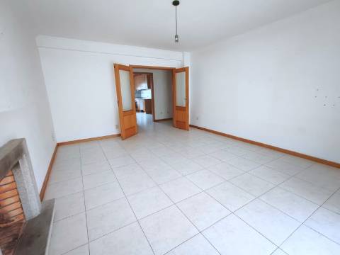 Apartamento T3 em Oliveira de Azeméis