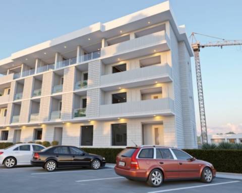 Apartamento T0 com varanda em Oliveira de Azeméis