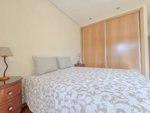 Moradia T4 em banda em Oliveira de Azeméis