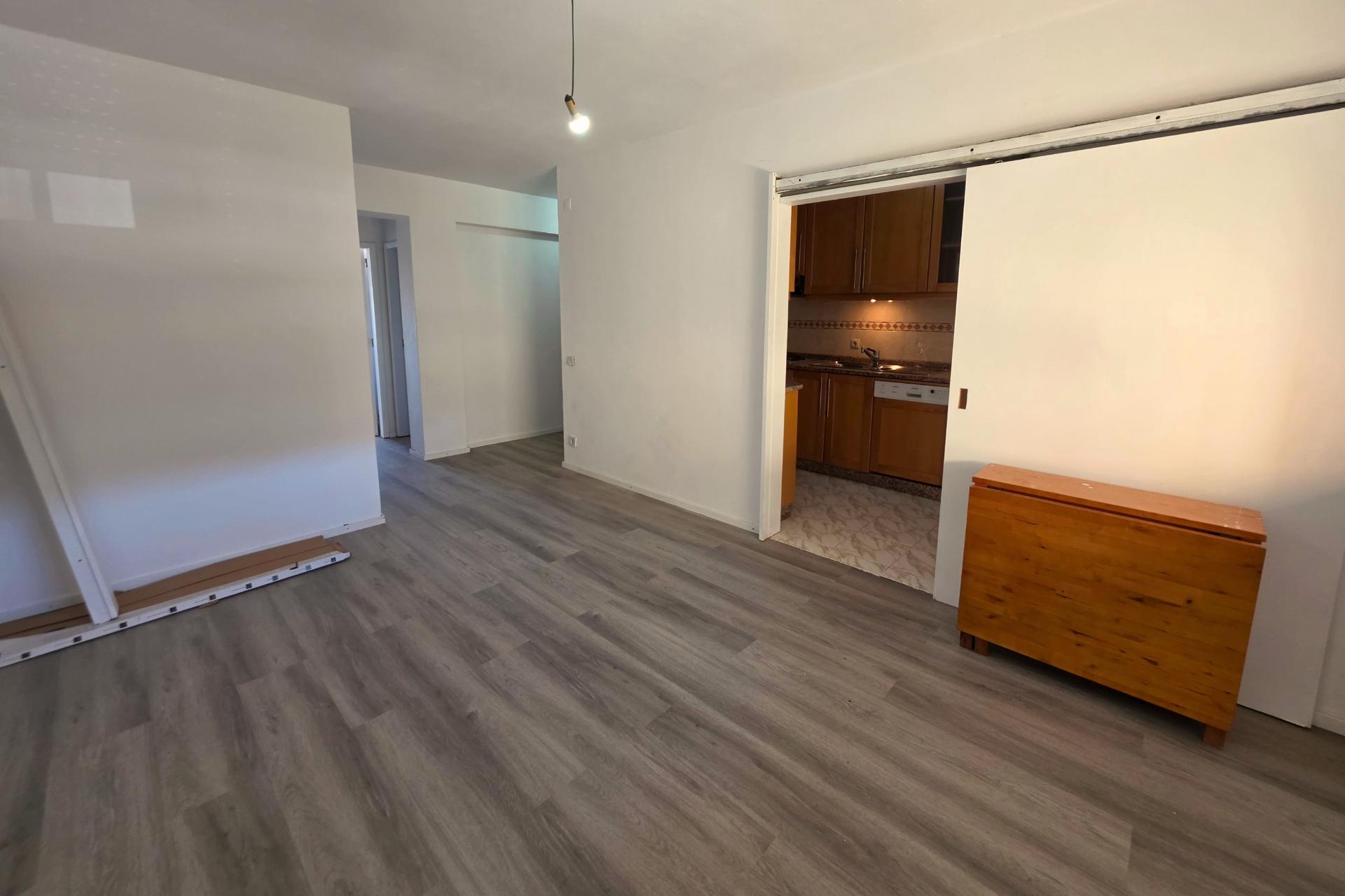 Apartamento T2 Renovado em São João da Madeira