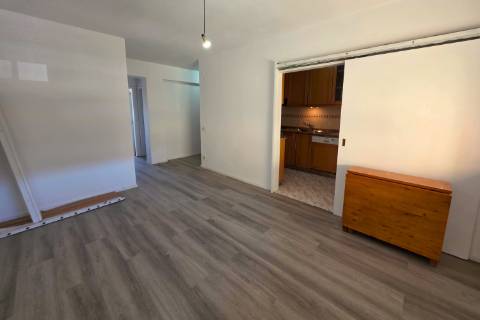 Apartamento T2 Renovado em São João da Madeira