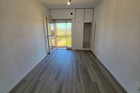 Apartamento T2 Renovado em São João da Madeira