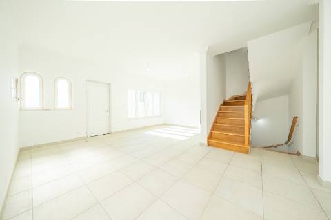 MORADIA T3+1 RENOVADA | VISTA MAR | PRAIA | SURF | NATUREZA