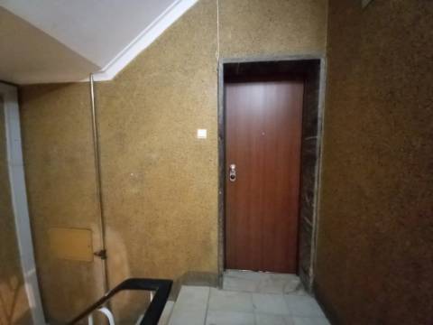 OPORTUNIDADE! T4 TOTALMENTE REMODELADO | EXCELENTE INVESTIMENTO